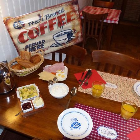 L' Appartement Du Camping Hautoreille Bannes  Екстериор снимка